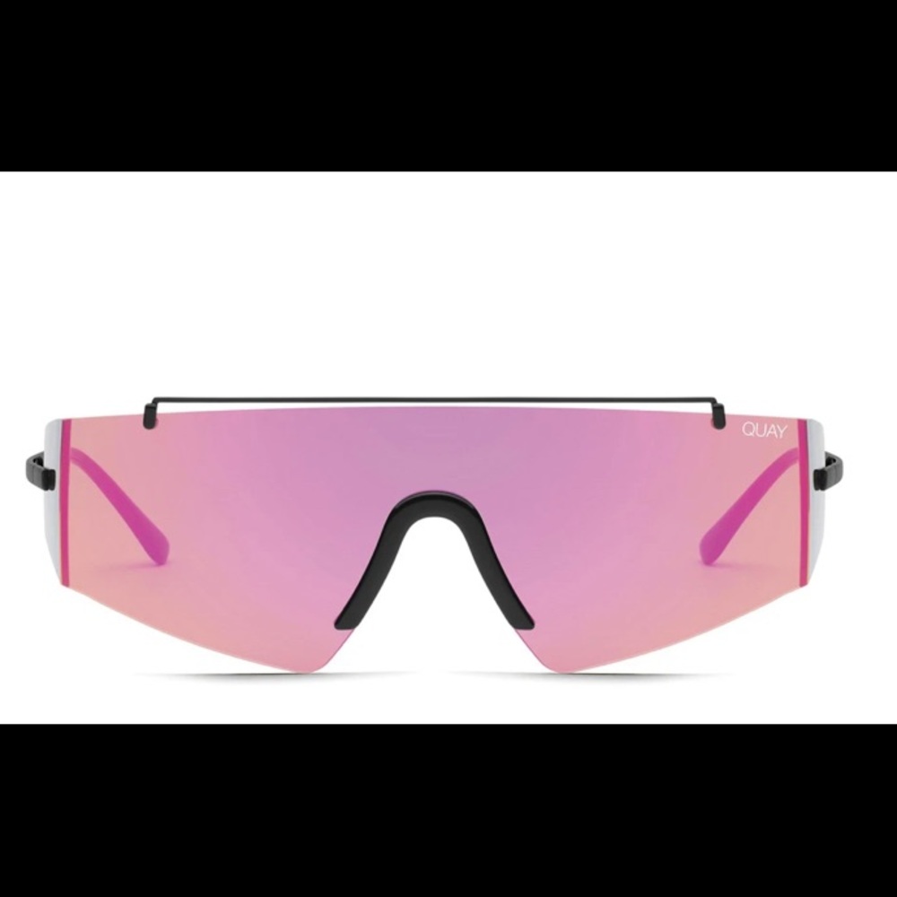 Quay x Lizzo Transcend Sunglasses - NWT and Case!